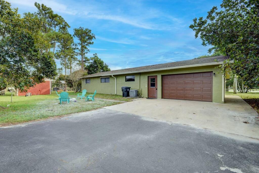 Ananda Farmhouse And Retreat. Lake Worth Beach Exterior foto